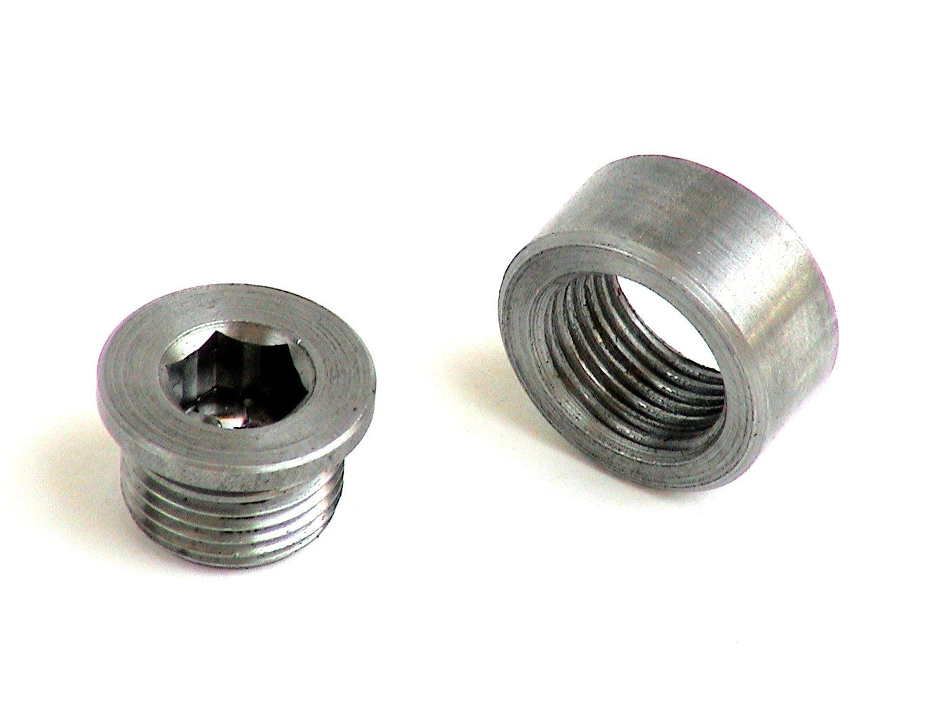 3736 Innovate Motorsports Stainless Steel Exhaust Bung and Plug Kit
