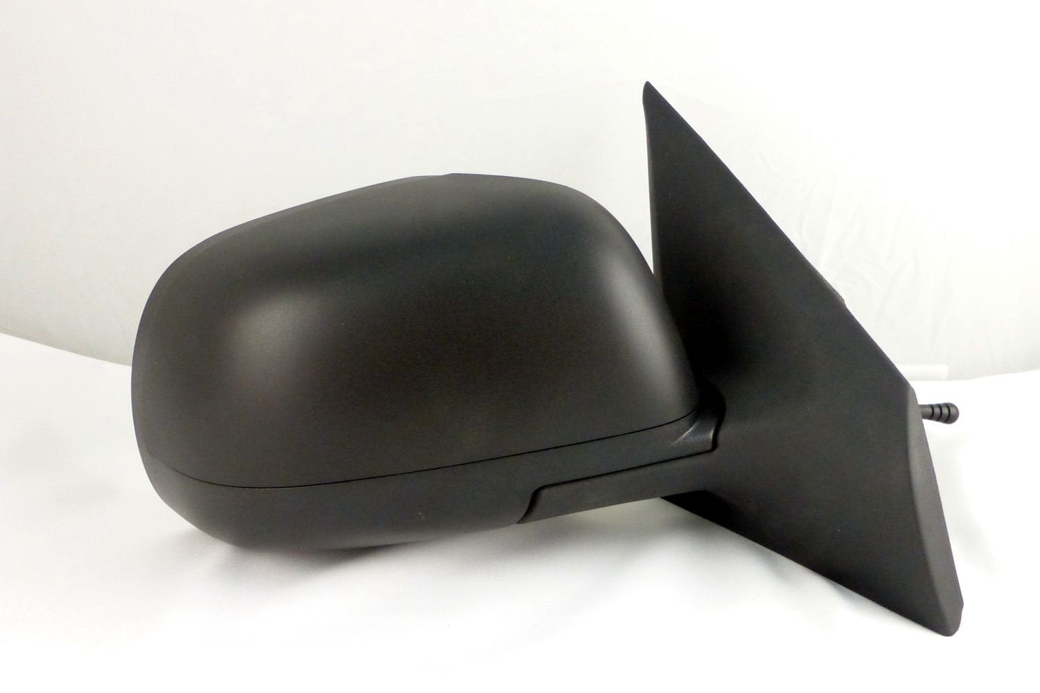 Nissan Versa TYC 5790121 Right Non-Heated Replacement Mirror