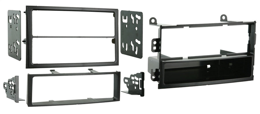 Metra Electronics - 2003-2005 Nissan 350Z (99-7402) Metra Radio Install Kits (997402)