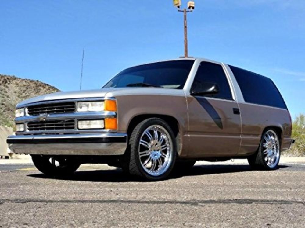 D2 KMX Wheels Wheel with Chrome Finish (22x9.5"/5x120mm)