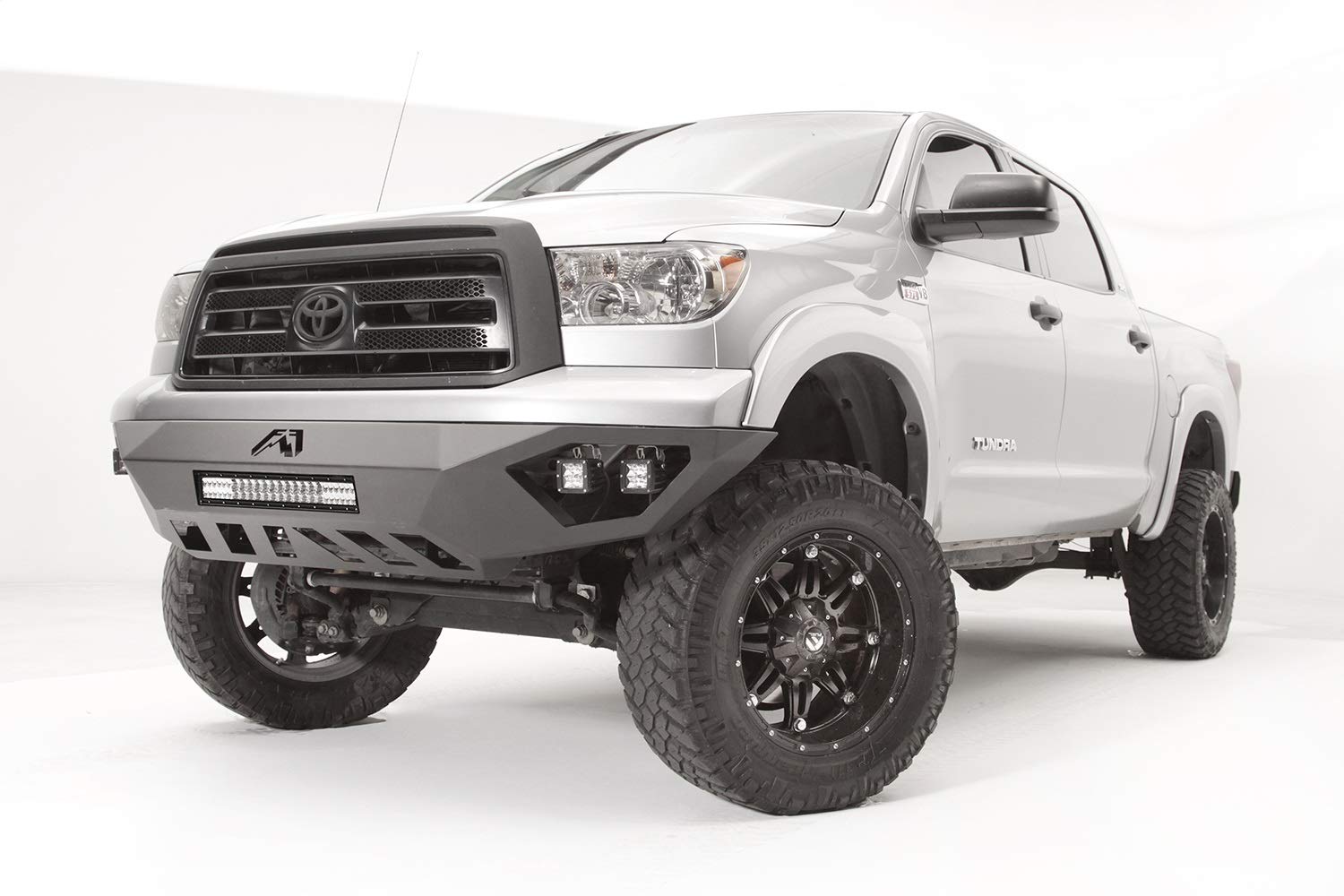 Vengeance Fab Fours 07-13 Tundra Front Bumper Matte Black Powdercoat