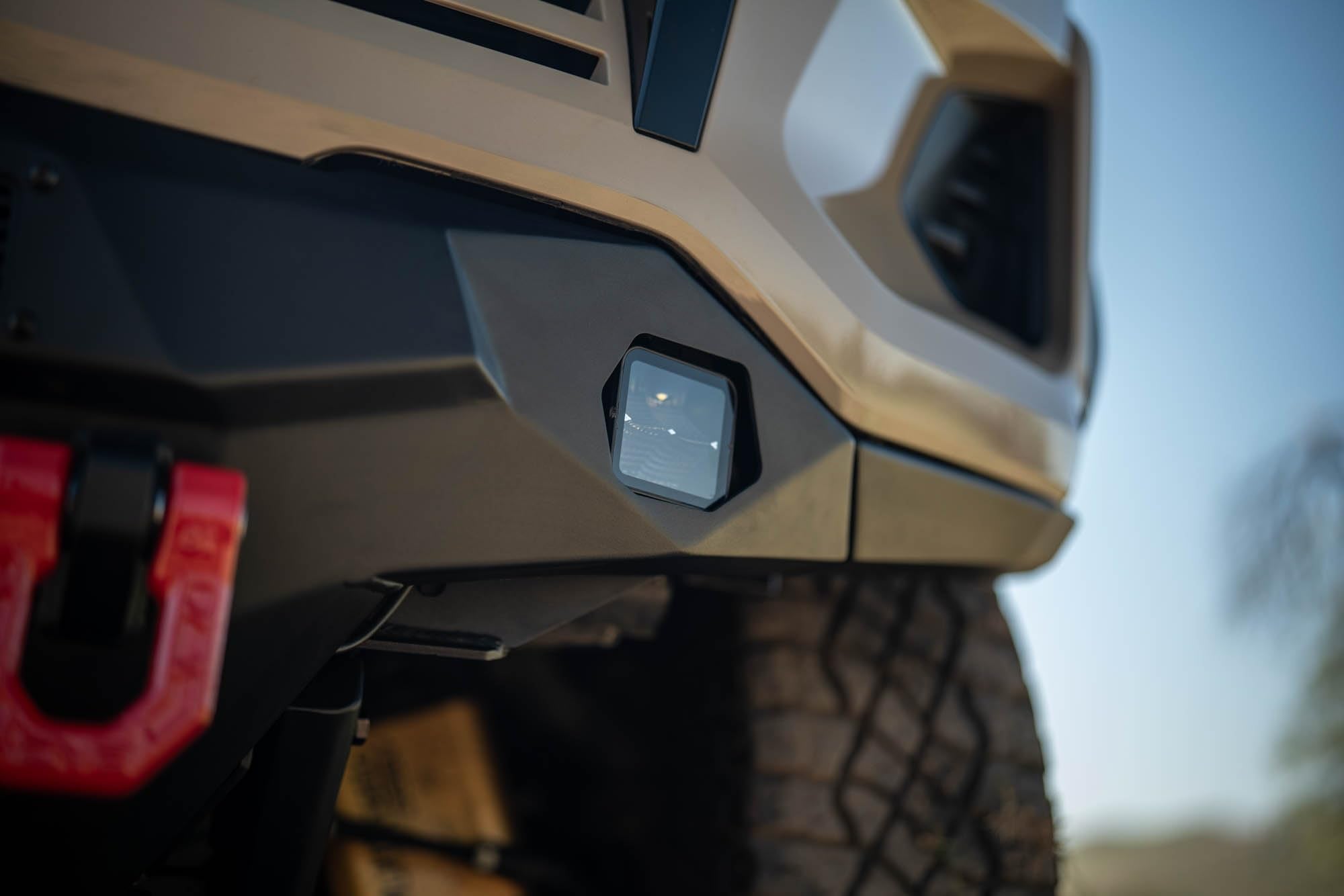 Offroad DV8 Spec Series Front Bumper for 2023-2025 Chevy Colorado ZR2 | High-Clearance Design | 20" Light Bar Mount Behind Mesh Panel | Heavy-Duty Winch Mount | Low-Profile Wings | Full Skid Plate