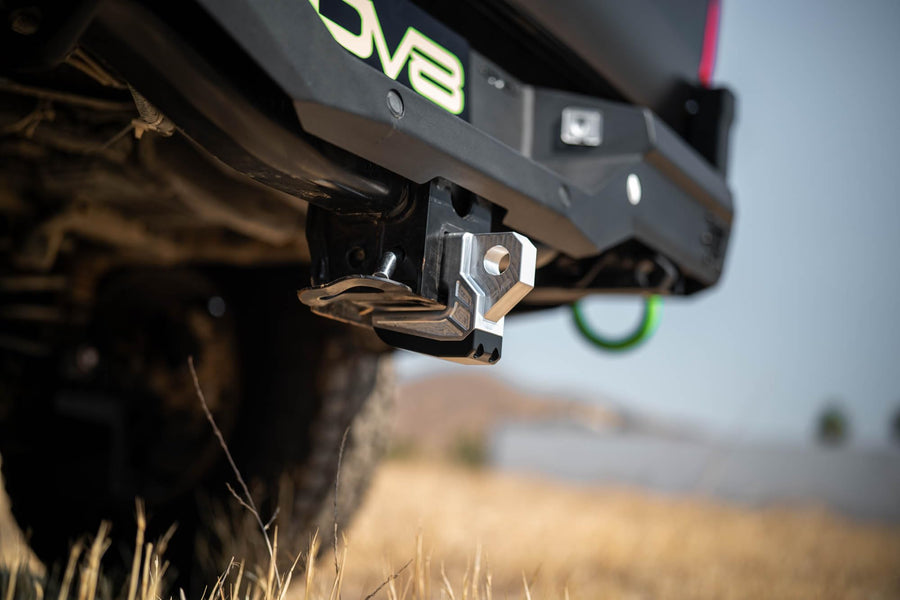 Xtract Hitch Skid Plate DV8 Offroad | Hitch Mounted Rear Skid Plate | 1" Thick Mount for 3/4" D-Ring | Designed to Mount to 2" Receiver with a 5/8" Pin | 13,000 lb Working Load Limit (Raw)