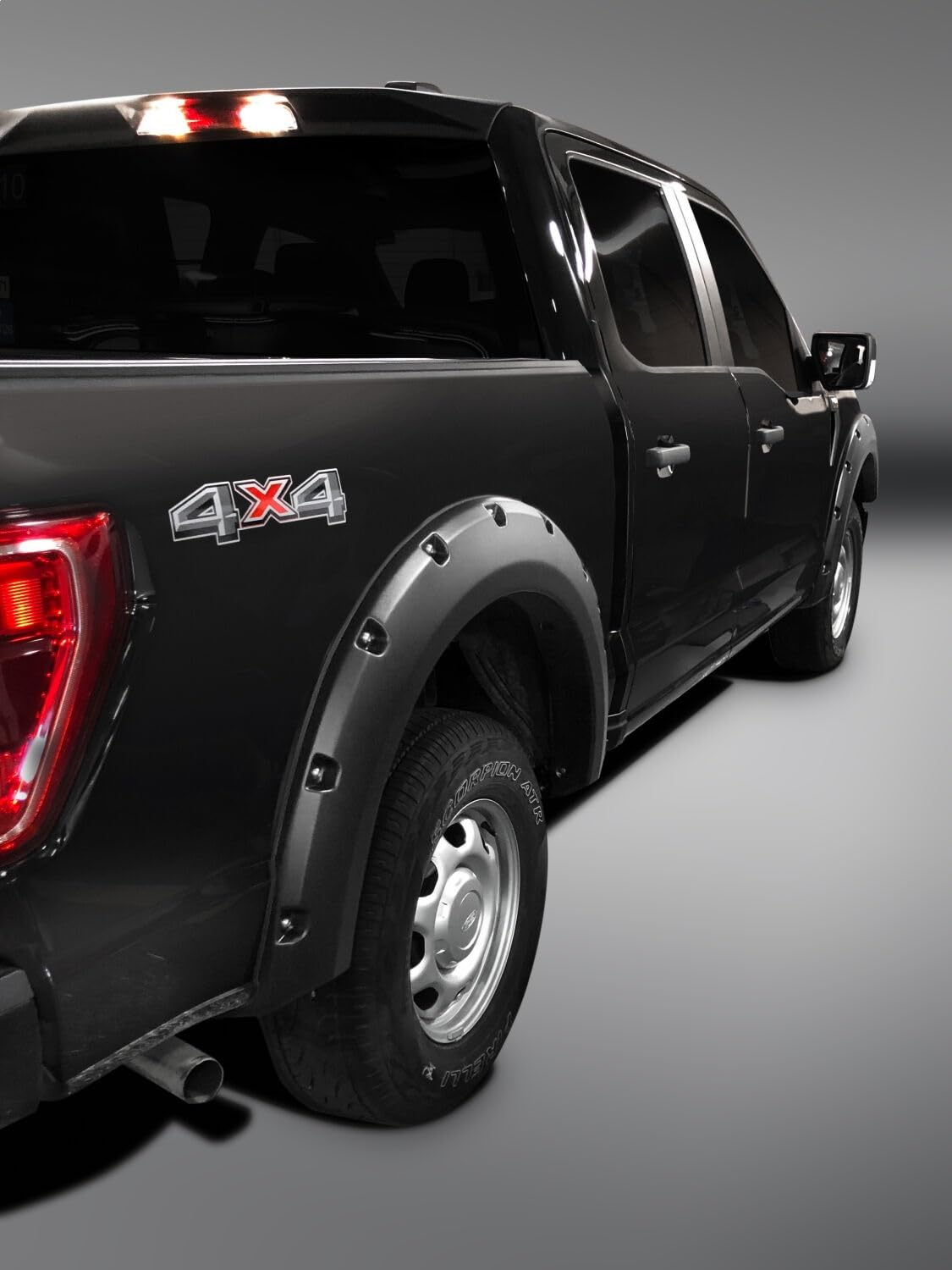 Fender Flares Husky Liners Pocket Style | Fits 2021-2026 Ford F-150 (Does NOT Fit Lightning or Raptor Models) | Front & Rear, 4-pcs. Black | 2802963