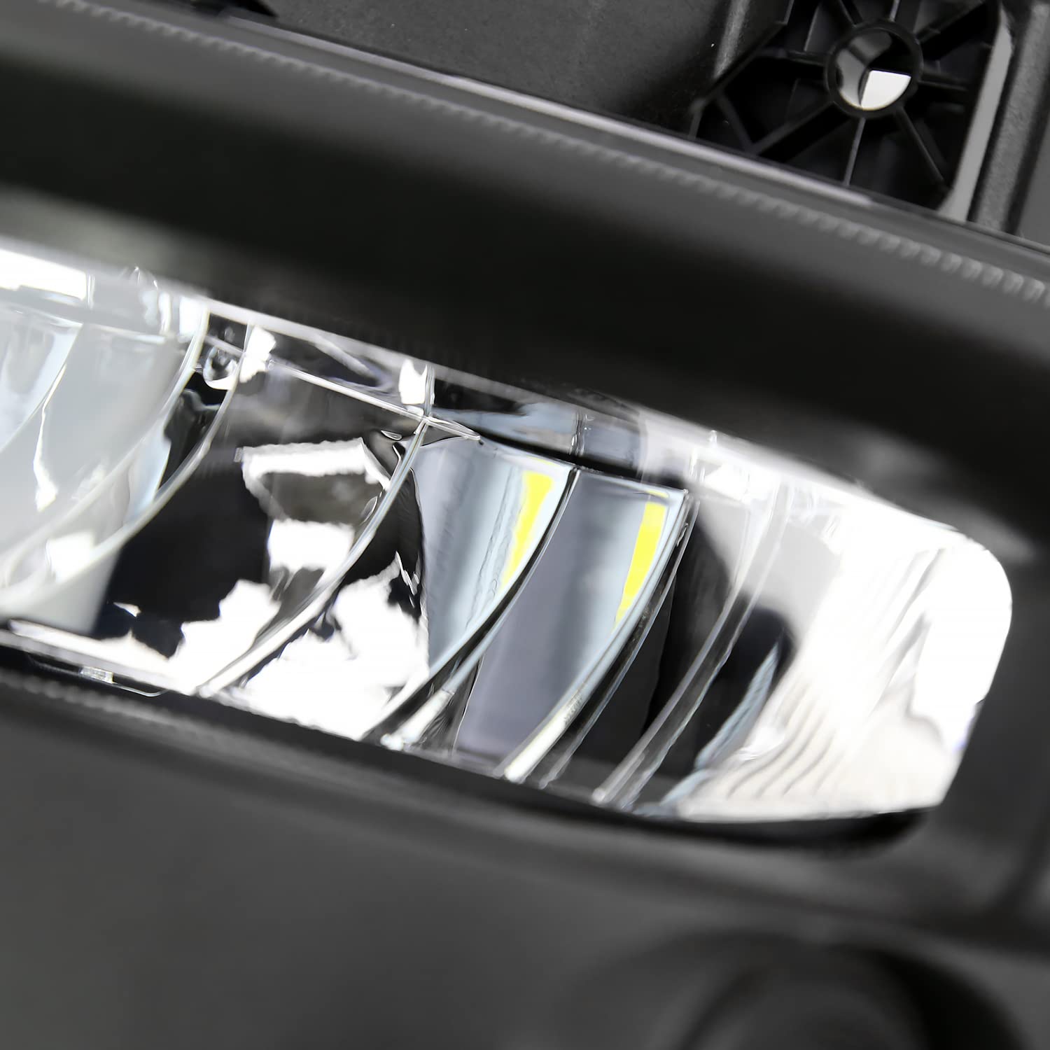 LED Fog Lights SPEC-D TUNING Chrome with Universal Wiring and Switch Compatible with 2019-2022 Dodge Ram 1500, L+R Pair Assembly