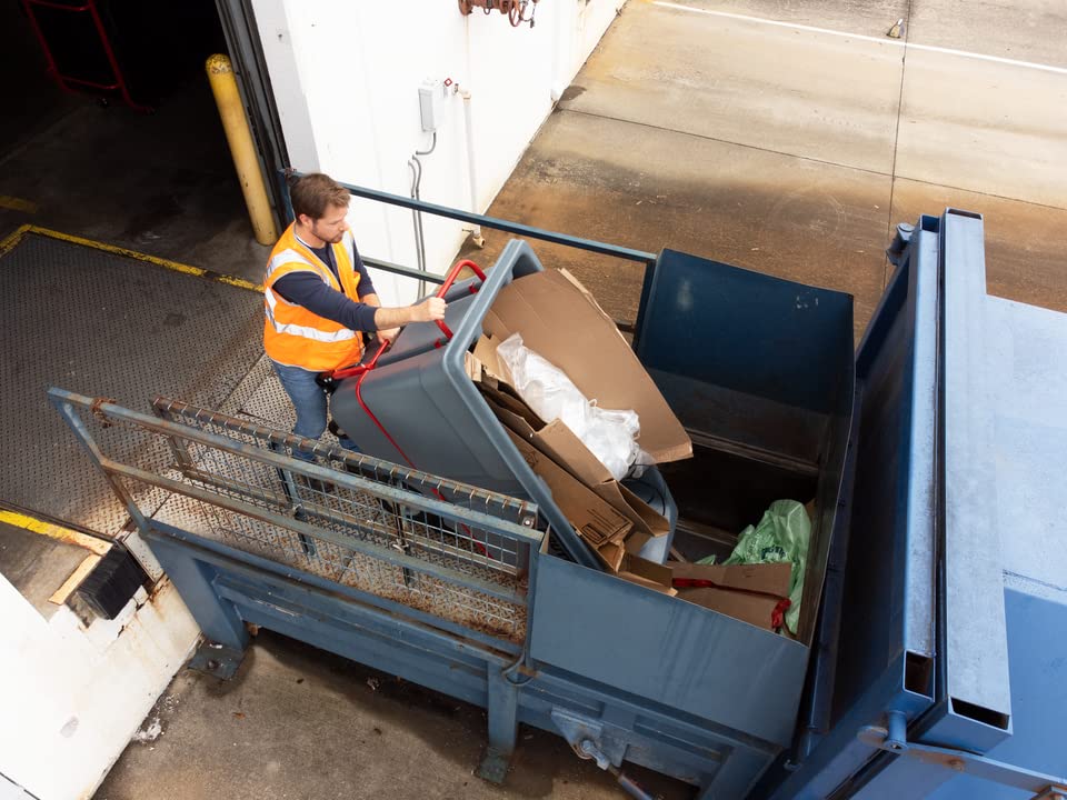 Rubbermaid Brute Dump Truck/Tilt Trash Cart/Garbage Collection/Recycling, 0.5 Cubic Yard, Heavy Load Capacity, 850 lbs., Gray, Distribution Centers/Warehouse/Manufacturing/Stadiums