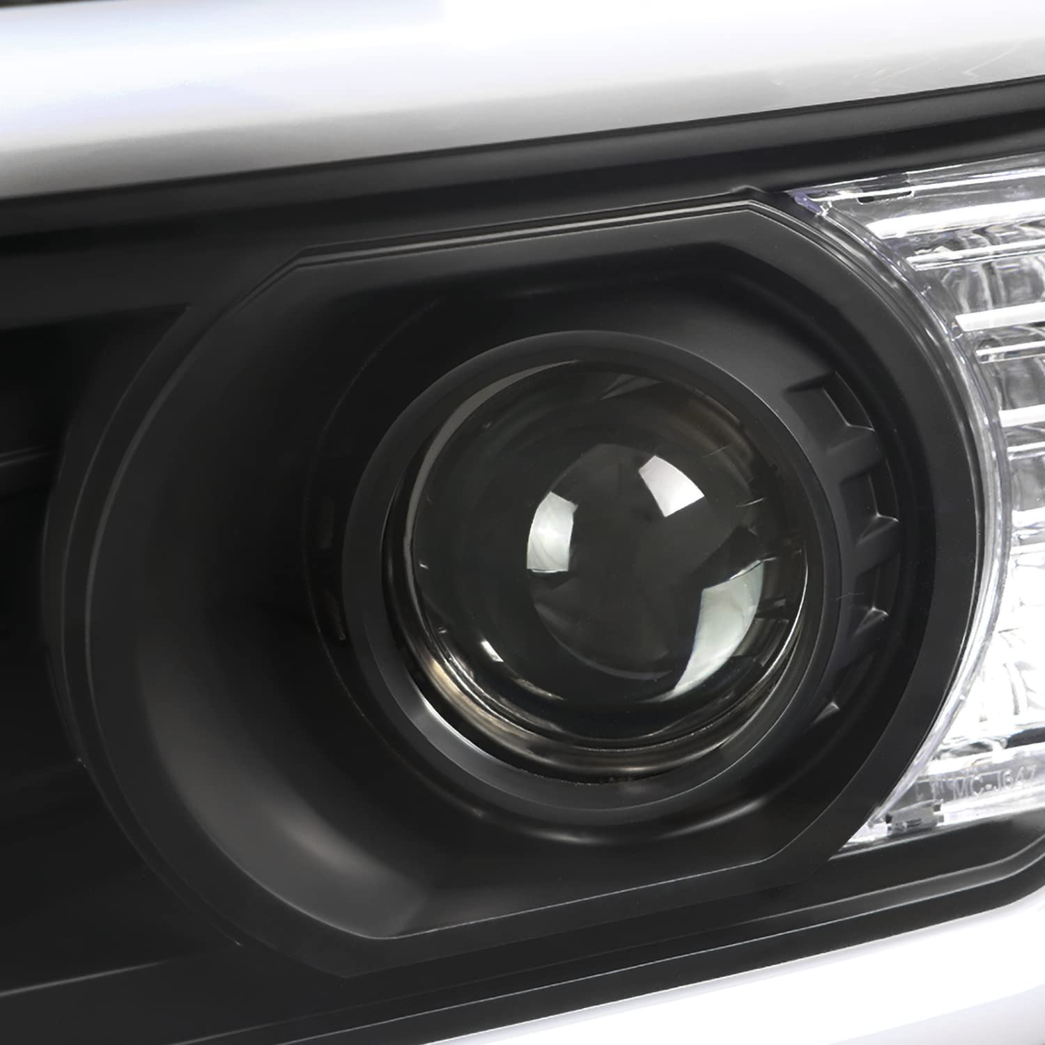 DRL LED Strip Projector Headlights SPEC-D TUNING Compatible with 2007-2014 Chevy Avalanche, Tahoe, Suburban 1500 2500, Left + Right Pair Headlamps Assembly