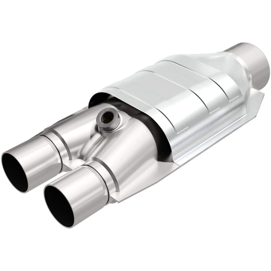 MagnaFlow 4451337 Catalytic Converter: 2"/2.5" Inlet/Outlet, California Grade, Universal Fit (CARB Compliant)