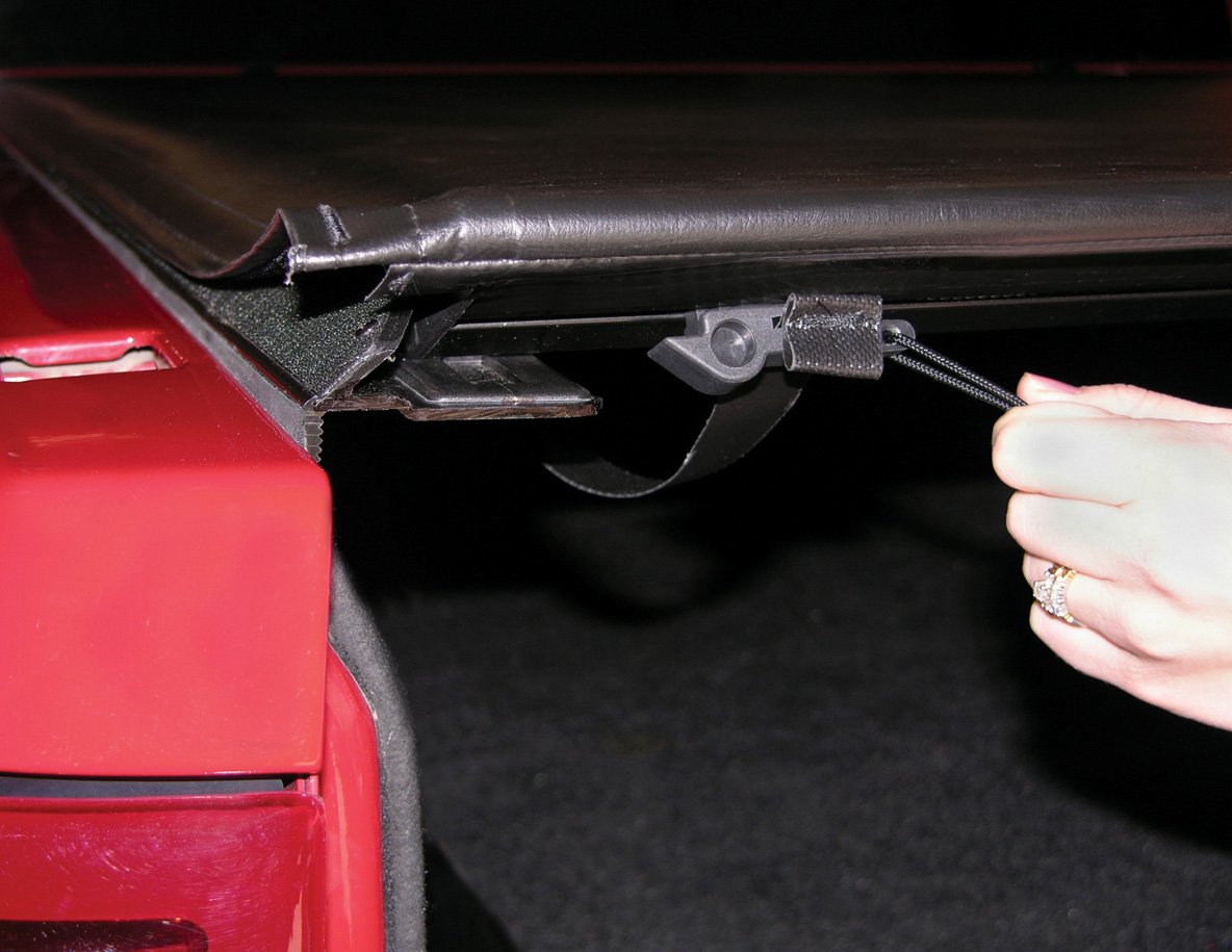 Lorado Access 44209 Low Profile Roll-Up Tonneau Cover