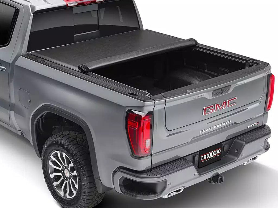 Lo Pro QT Truxedo 05-12 Nissan Navara 6' Bed w/rack 584201