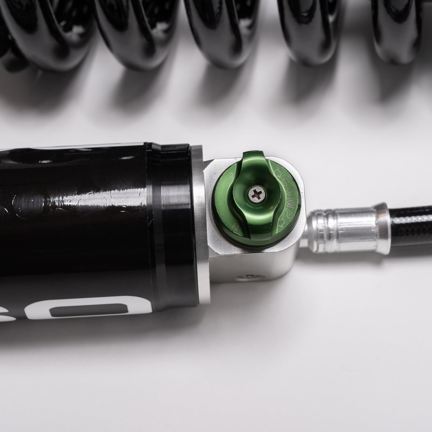 150107-424500 RSO 07-21 Toyota Tundra Front 2.5 Coilover Adjustable Remote Reservoir Shocks 1-3in Lift