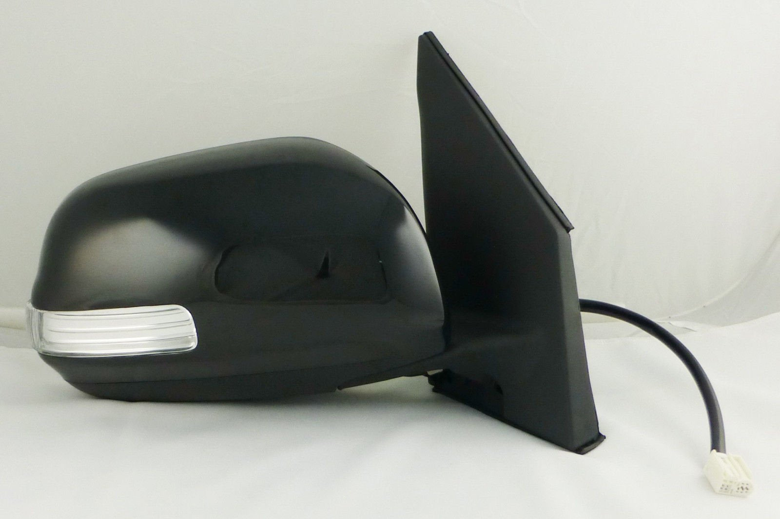 Toyota RAV4 TYC 5280341 Right Non-Heated Replacement Mirror