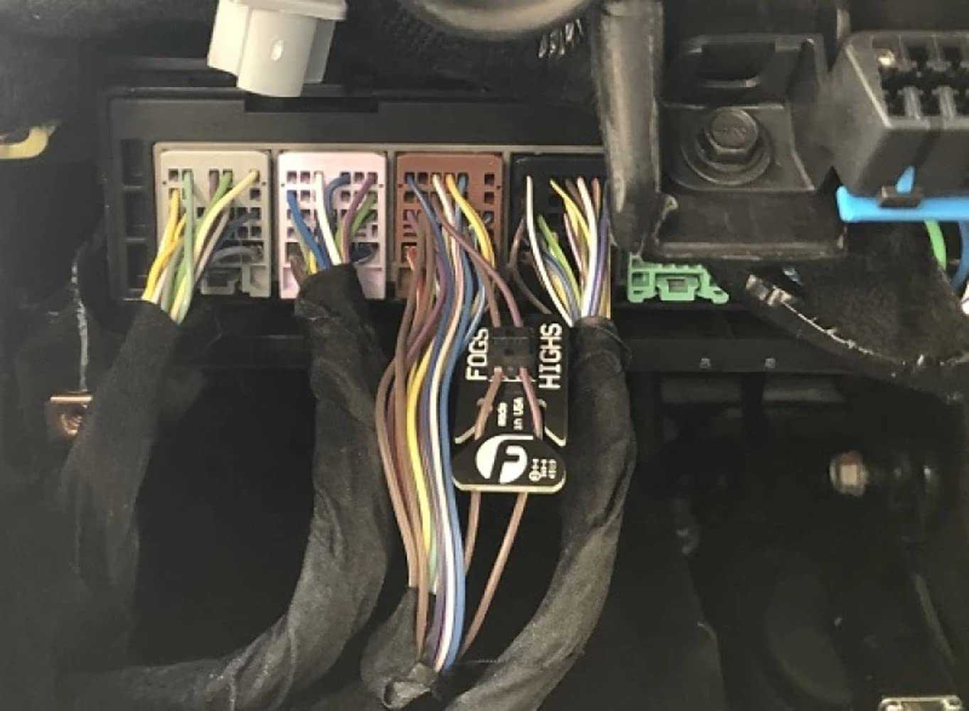 07-19 GM Fleece Performance Universal All Lights On (FPE-ALO)