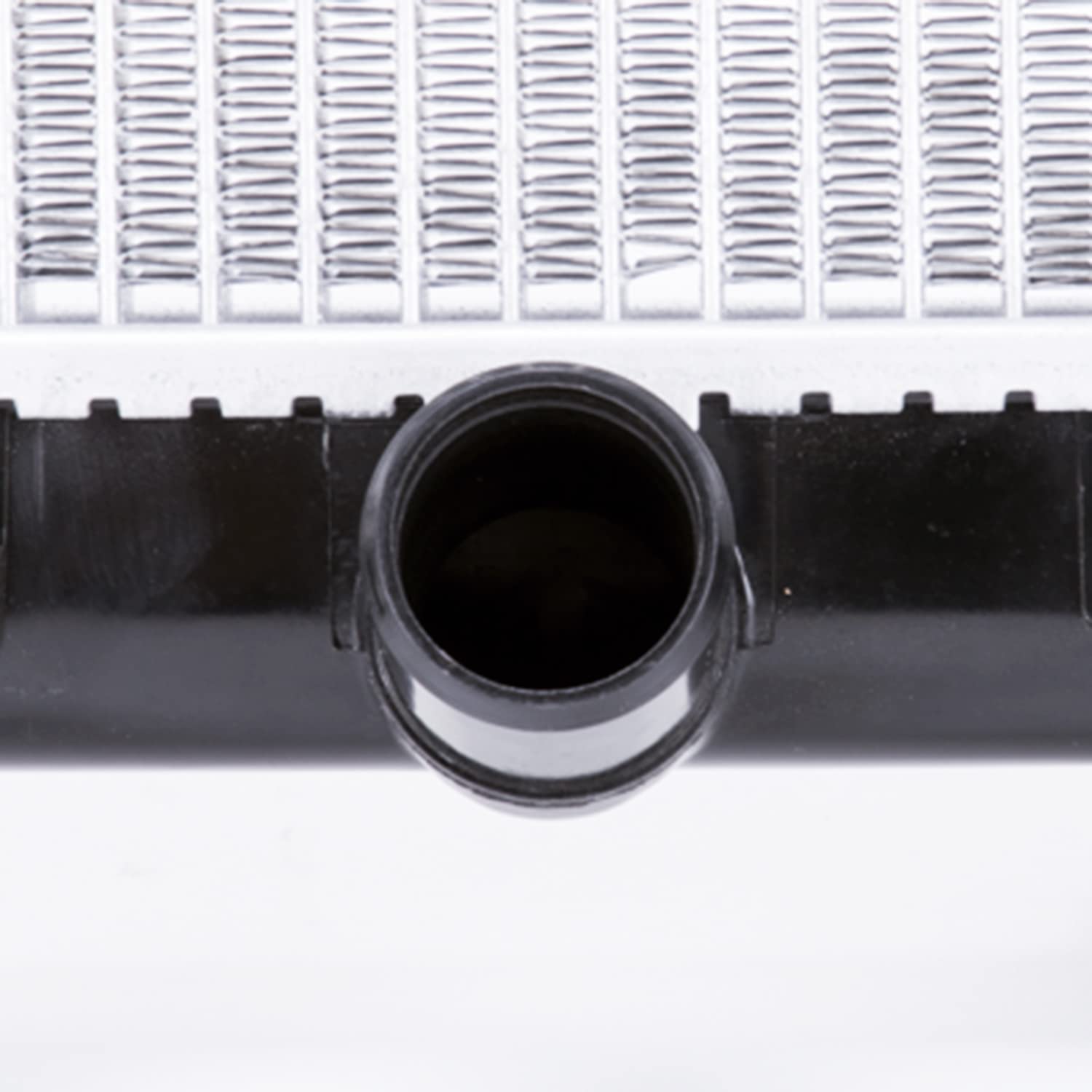 Radiator TYC 2565 Compatible with 2003-2004 Cadillac CTS