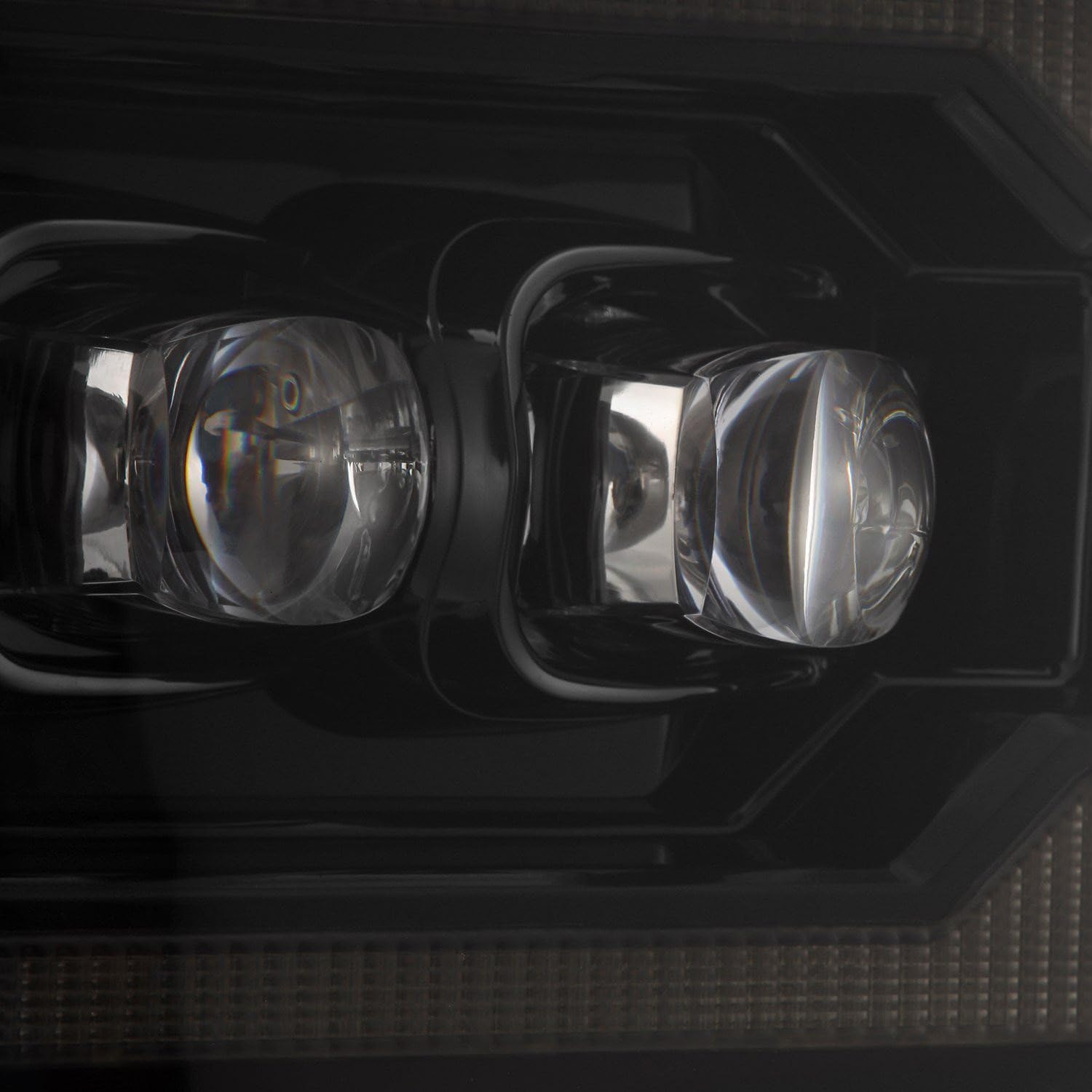 AlphaRex NOVA LED Proj Headlights 02-05 Dodge Ram 1500 Alpha Black w/Activ Light/Seq Signal