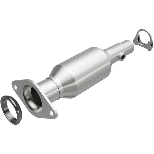 Catalytic Converter MagnaFlow 51247: OEM Grade, Direct-Fit, Compatible with 2001-2003 Toyota Prius (Federal/EPA Compliant)