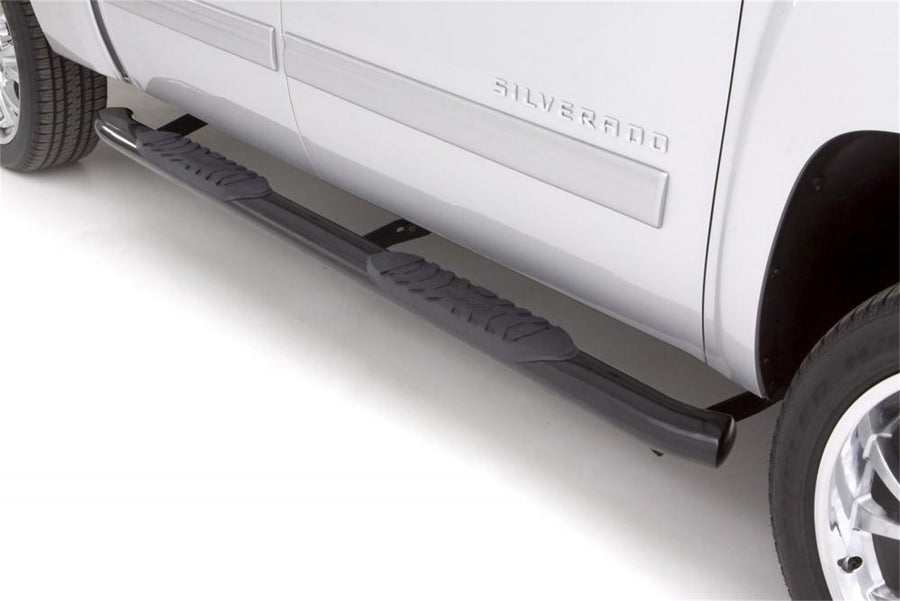 Lund Nerf Bar 24276749 (Oval 5" Black Stainless Steel Curved for 2009-2018 Dodge Ram 1500 with Quad Cab)