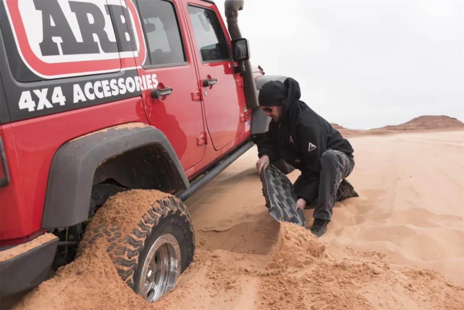 ARB Vehicle TREDPROBB Recovery Boards Traction Tracks and Extraction Device for Off-Road Mud, Sand, Snow, Black with Black Teeth