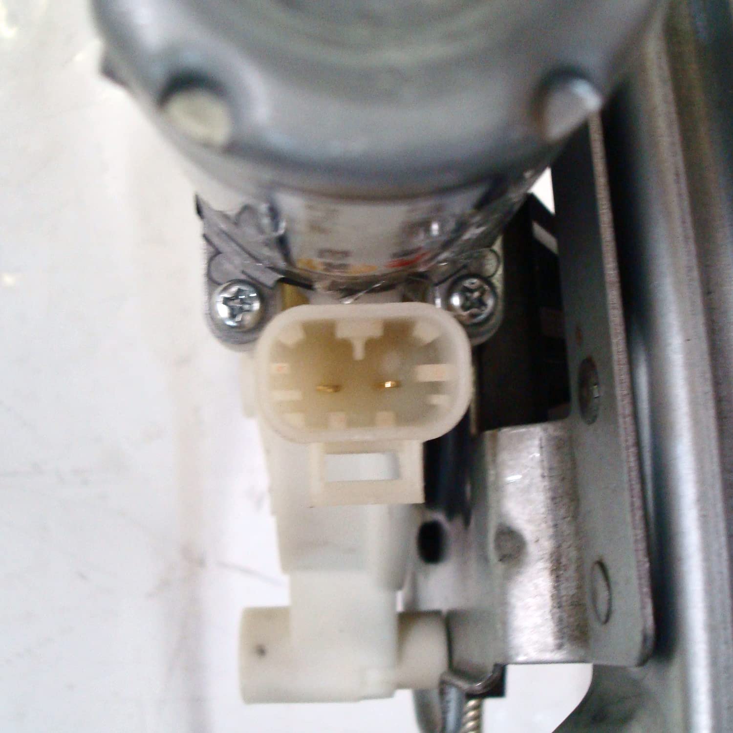 Front Left TYC 660388 Replacement Window Regulator