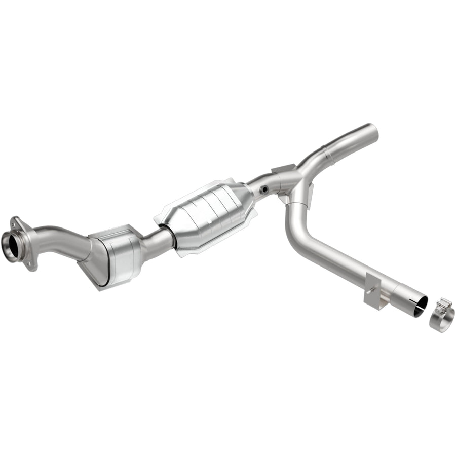 Catalytic Converter MagnaFlow 23082: HM Grade, Direct-Fit, Compatible with 1999-2000 Ford F-150 (Federal/EPA Compliant)