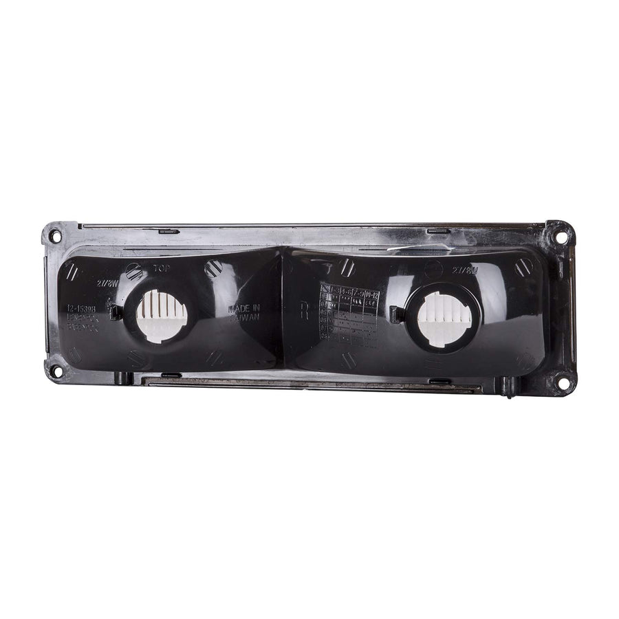 Right Turn Signal/Parking Light TYC Compatible with 1994-2000 Chevrolet C/K Pickup