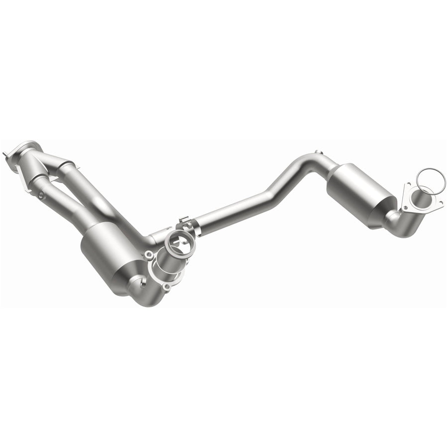 Catalytic Converter MagnaFlow 4651097: California Grade, Direct Fit, Compatible with 2004-2006 Chevrolet Silverado 1500, 2004-2006 Chevrolet Tahoe, and More (CARB Compliant)