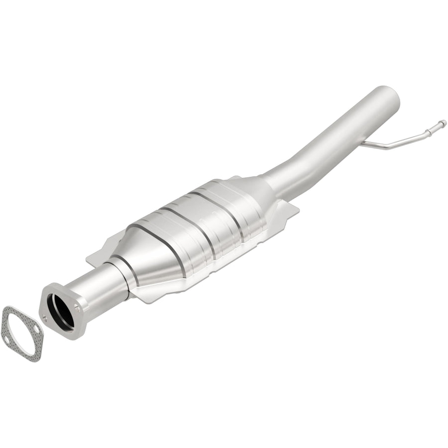 Catalytic Converter MagnaFlow 49662: OEM Grade, Direct-Fit (Federal/EPA Compliant)