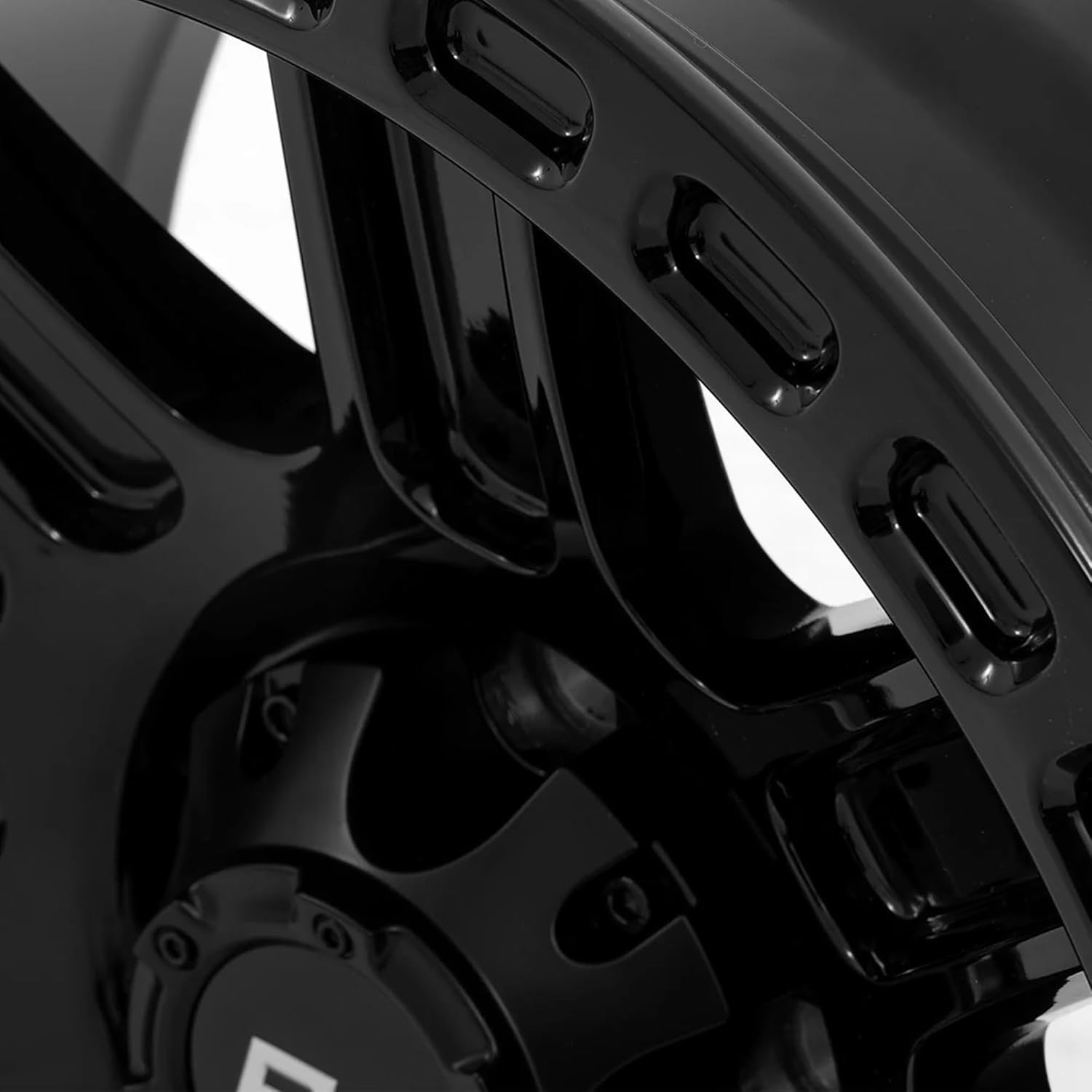 Rough Country Wheel 84 Series - 17 x 8.5, 5x5" Bolt Pattern, +0mm Offset, Gloss Black, 8-Spoke, Rugged One-Piece Aluminum Rim with Black Center Cap