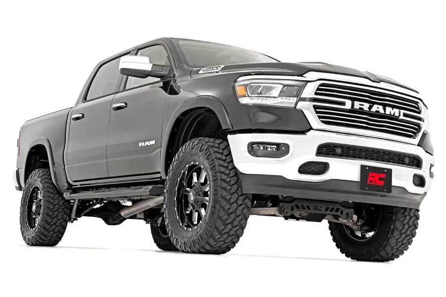 6" Lift Kit Rough Country w/M1 Struts for 2019-2024 Ram 1500 4WD - 33440