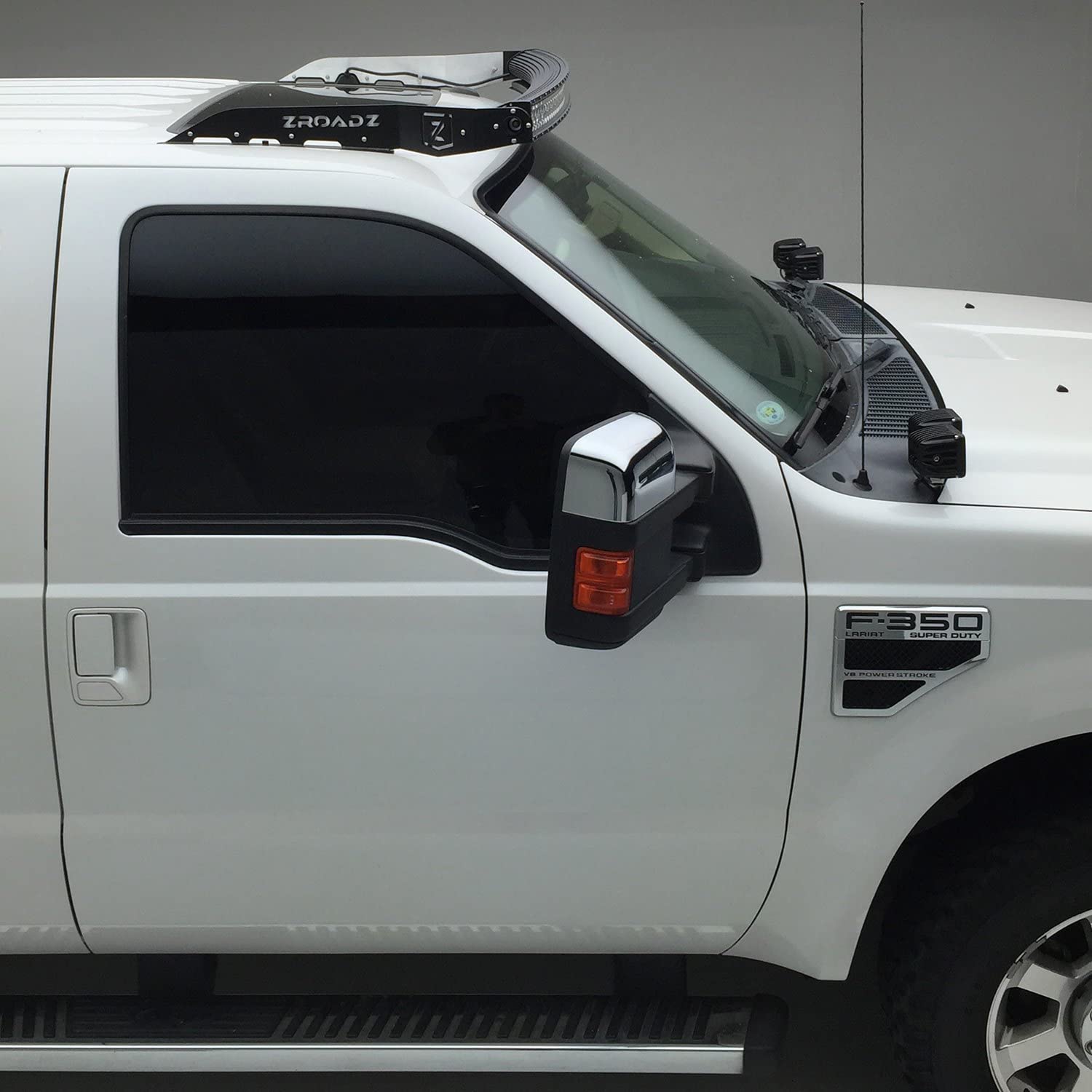 ZROADZ LED Bar Kit Front Roof Mounted - Compatible w/ 1999-2016 ALL Ford F-250, F-350, F-450, F-550 Complete Kit with Mounting Brackets, 52" Curved Zroadz Led bar & Wiring Harness- PN #Z335461-KIT-C