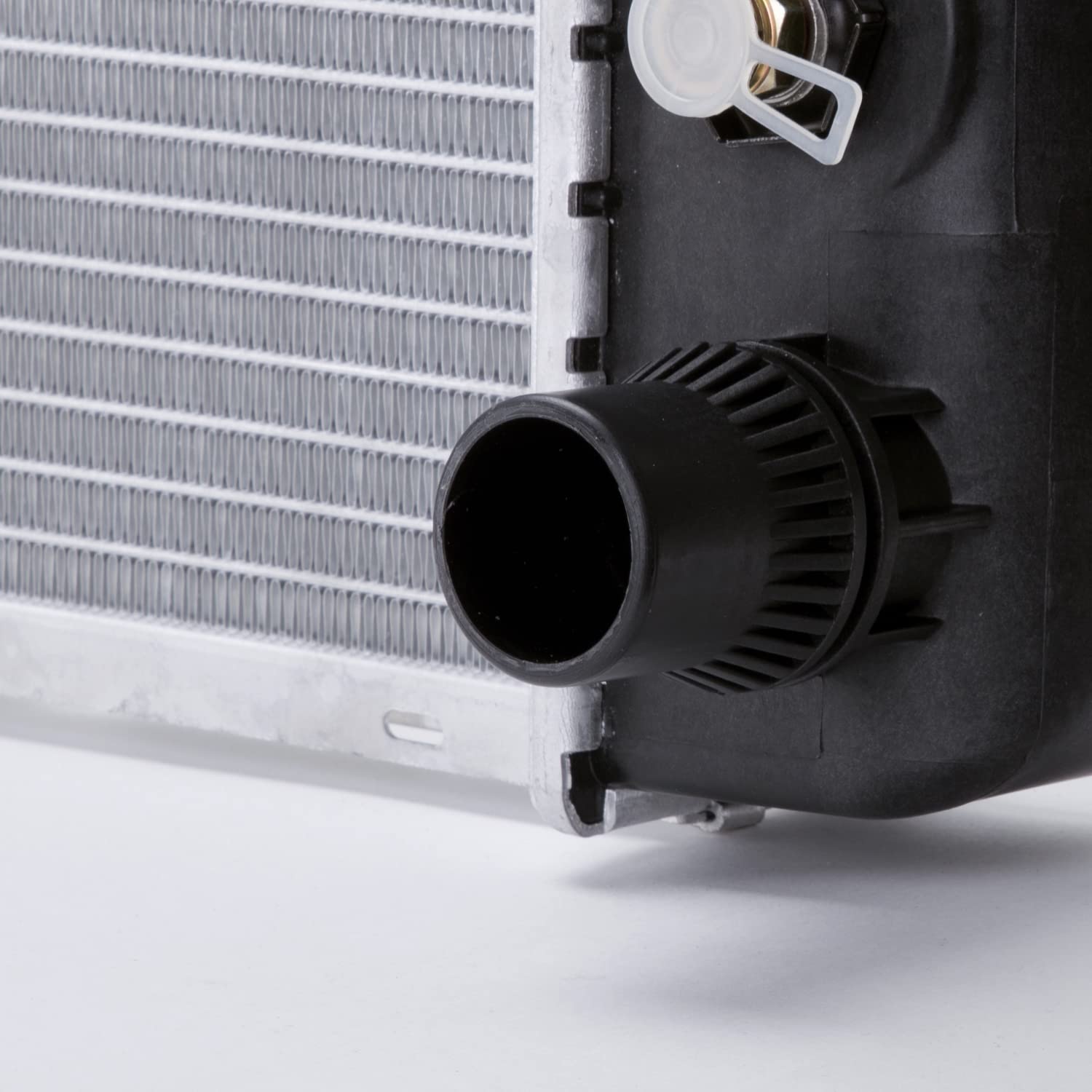 Radiator TYC 13476 Compatible with 2009-2014 Chevrolet Express Vans