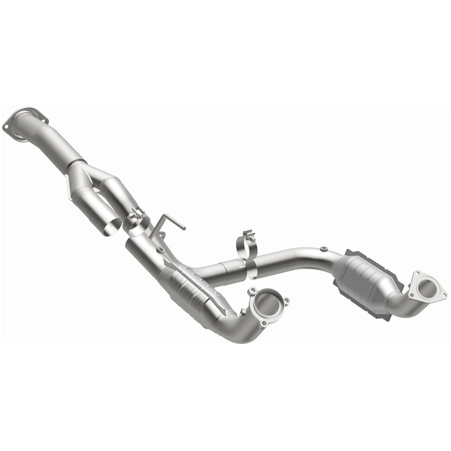 MagnaFlow OEM Grade Direct-Fit Catalytic Converter Federal/EPA Compliant 21-252 - Stainless Steel 3in Main Piping, 40.6in Overall Length, Post Converter O2 Sensor - Domestic Truck Replacement