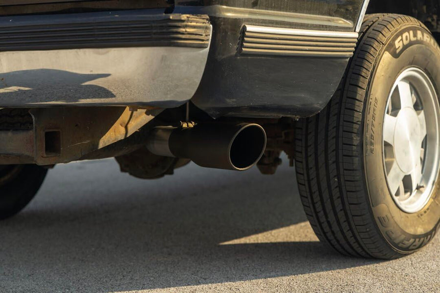 Outlaw Flowmaster Cat-Back Exhaust System