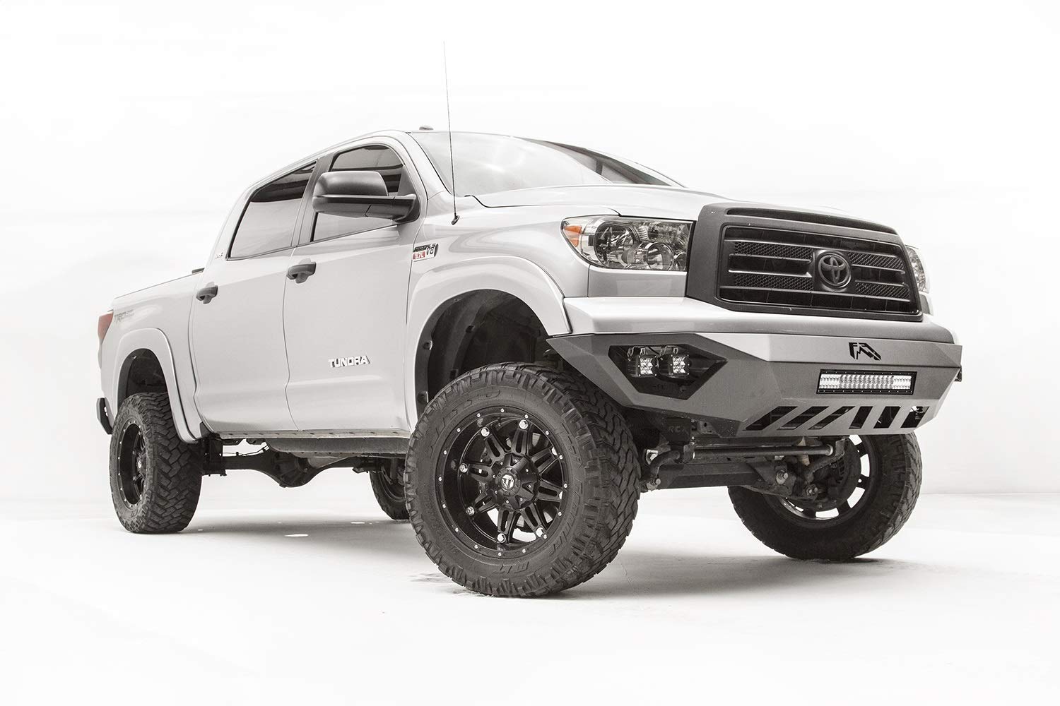 Vengeance Fab Fours 07-13 Tundra Front Bumper Matte Black Powdercoat