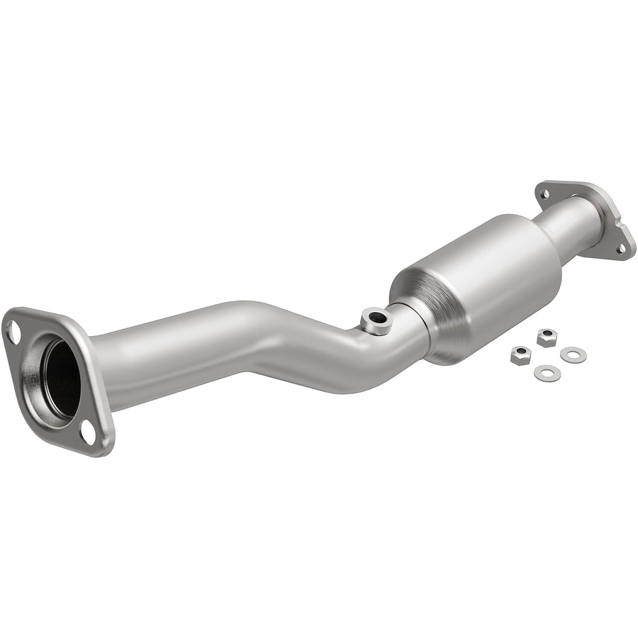 Catalytic Converter MagnaFlow 52709: OEM Grade, Direct-Fit, For 2013-2019 Nissan Sentra, For 2011-2014 Nissan Cube (EPA Compliant)