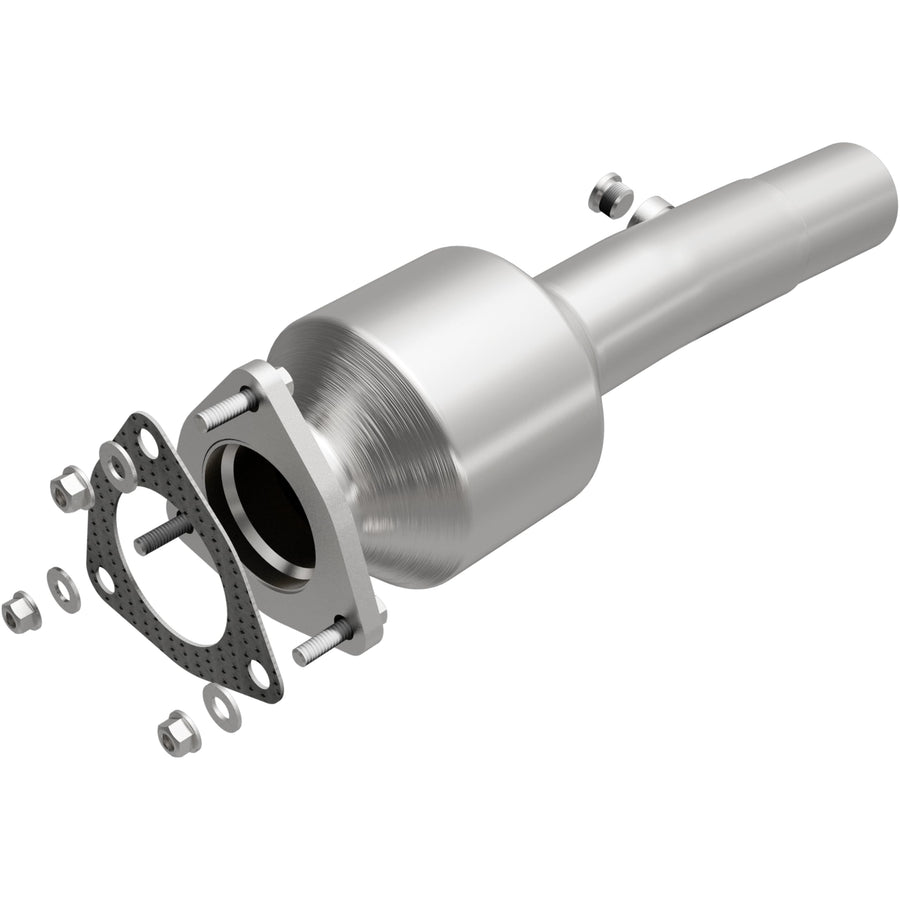 Catalytic Converter MagnaFlow 280732: OEM Grade, Direct Fit, Fits 2015-2019 Land Rover Discovery Sport and 2014-2017 Land Rover Range Rover Evoque (Federal/EPA Compliant)