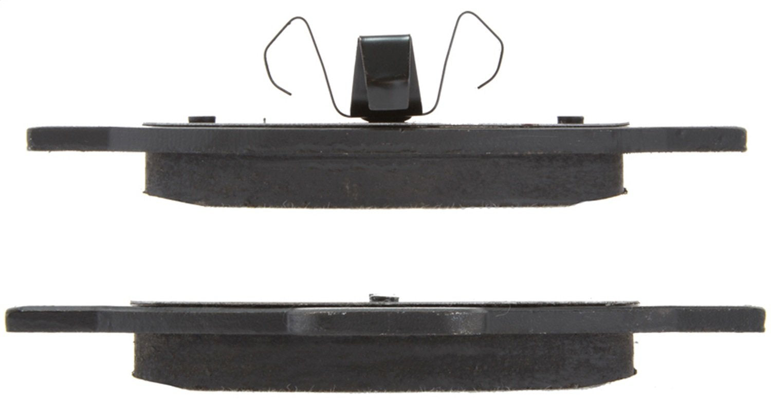 Front StopTech 308.10440 Brake Pads with Shims and Hardware Street