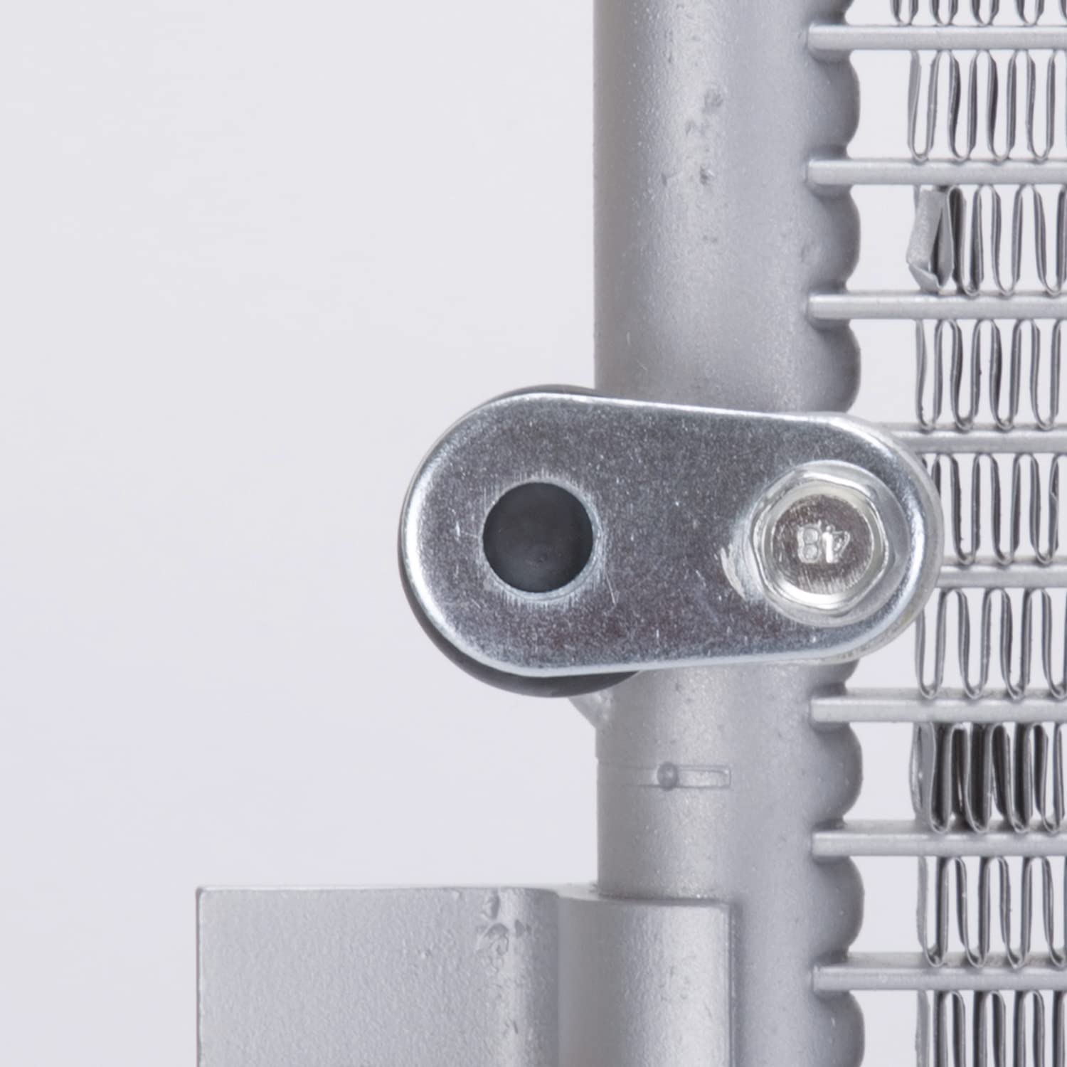 Compatible TYC 3101 with CADILLAC CTS Parallel Flow Replacement Condenser