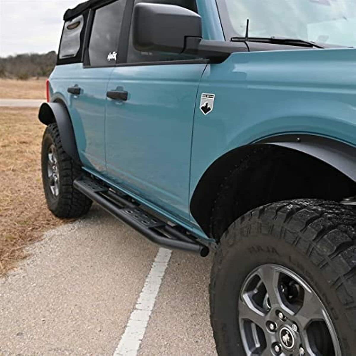 Rocker Guard Steps TrailFX Fits Ford Bronco 4 Door 2021-2025 Matte Black Powder Coated Steel Round Tube Bolt-On Dual Step Plates TrailFX BR011T