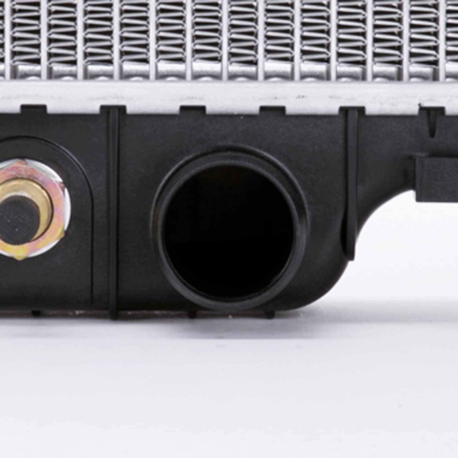 1995 TYC Radiator Compatible with 1992-2007 Ford Econoline/Club Wagon