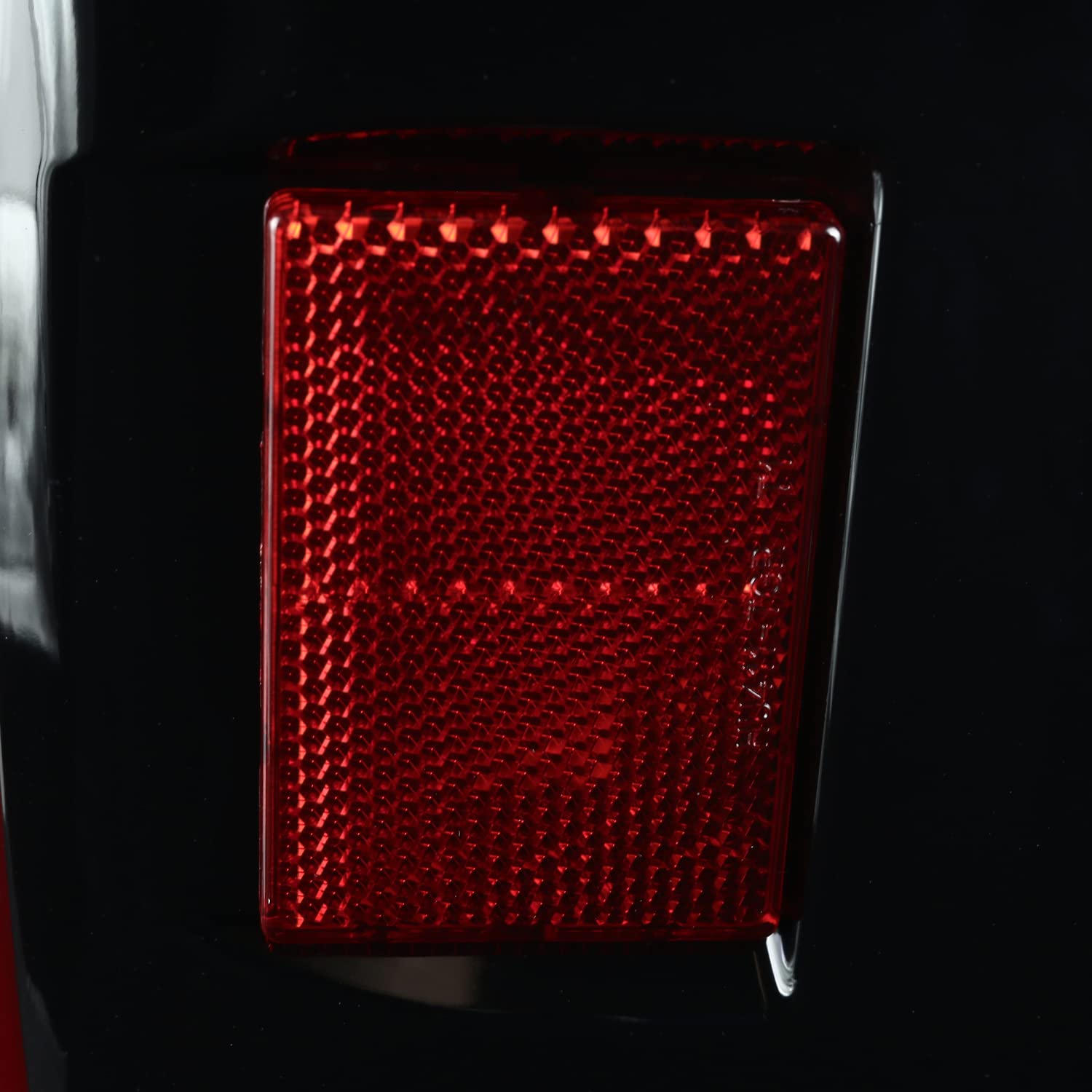 Spec-D Tuning Clear Lens Jet Black Housing Red Sequential LED Bar Tail Lights Compatible with 2014-2021 Toyota Tundra Left + Right Pair Assembly