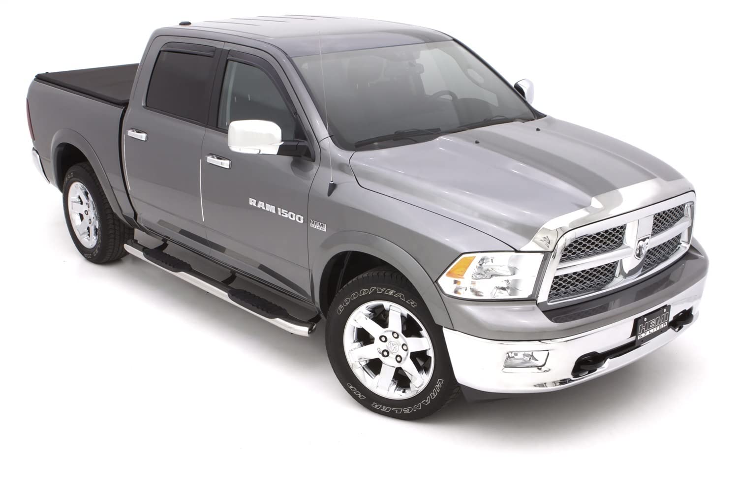 Lund 5" Oval Curved Polished Stainless Steel Nerf Bars for 2009-2018 Dodge Ram 1500, 2010-2018 Ram 2500/3500 Crew Cab