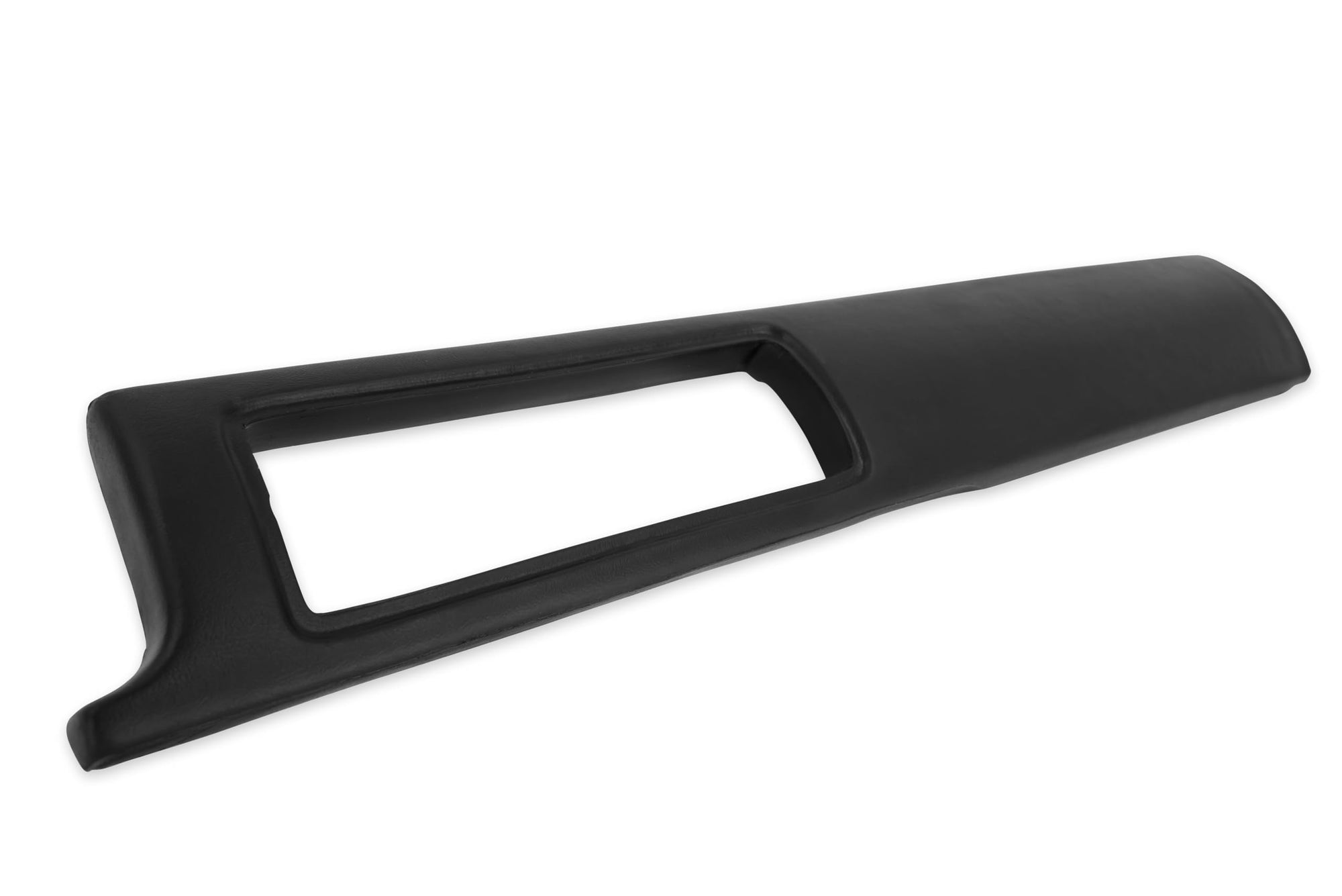 Muscle Cars Drake E7ZZ-6504290-BK Dash Pad Black