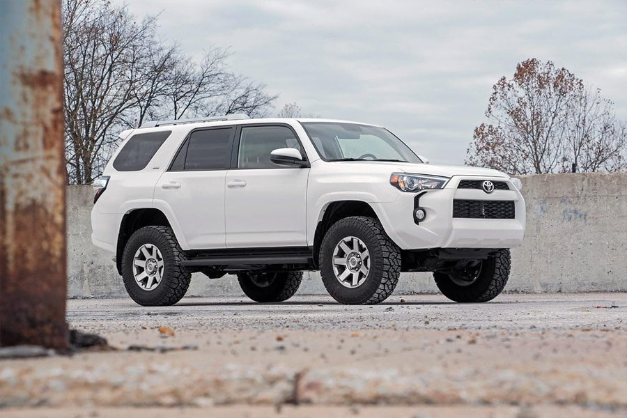 3" Rough Country Lift Kit w/N3 Struts & Coils for 03-09 4Runner/07-14 FJ - 76031