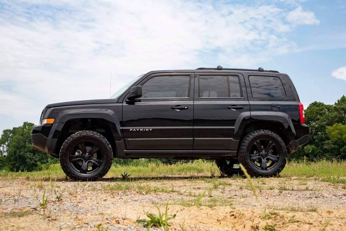 Rough Country 2" Lift Kit for 2007-2016 Compass | 2010-2017 Jeep Patriot - 66501