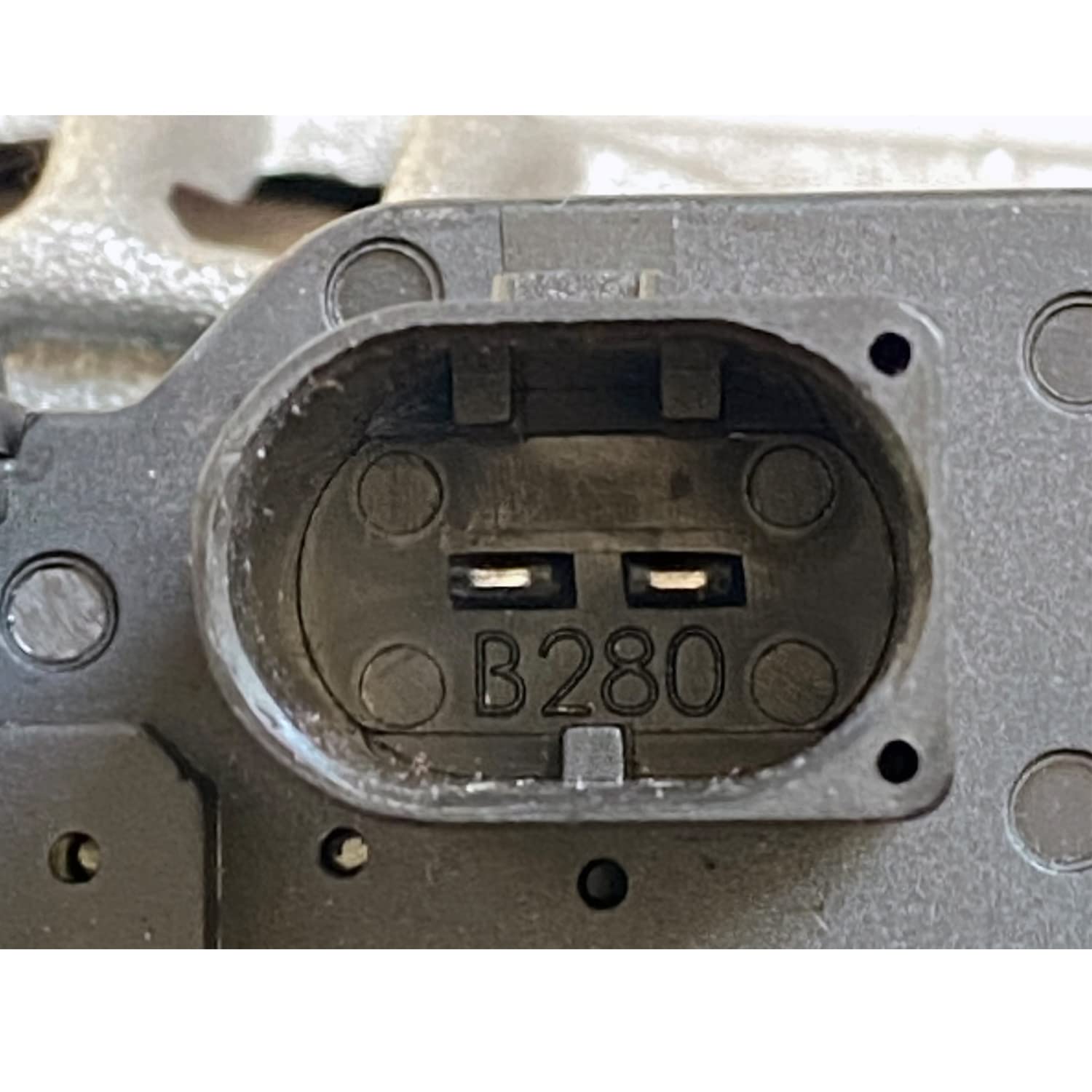 Alternator TYC Compatible with 2004-2006 BMW 3 Series