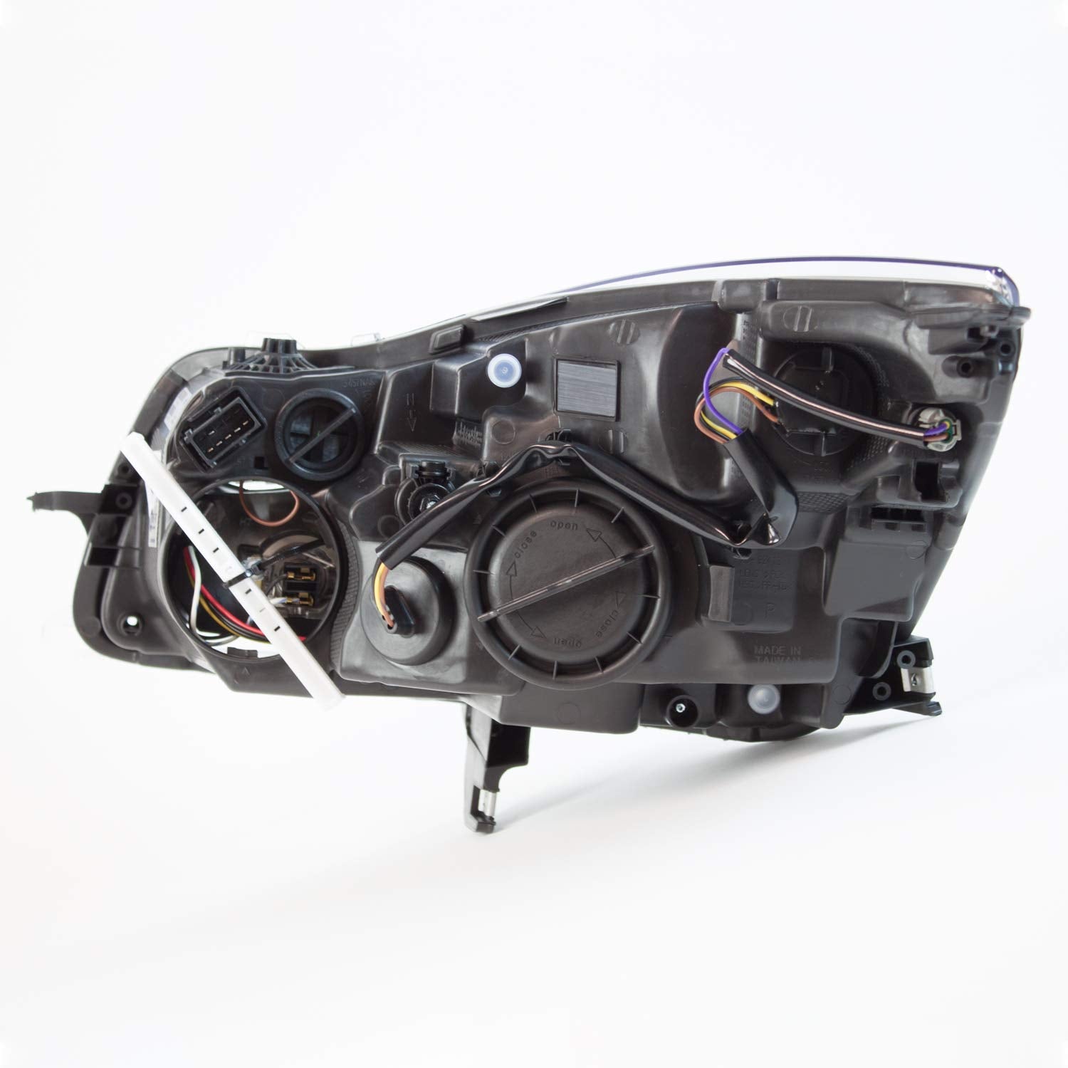 Right TYC Headlight Assembly Compatible with 2011-2013 Buick Regal