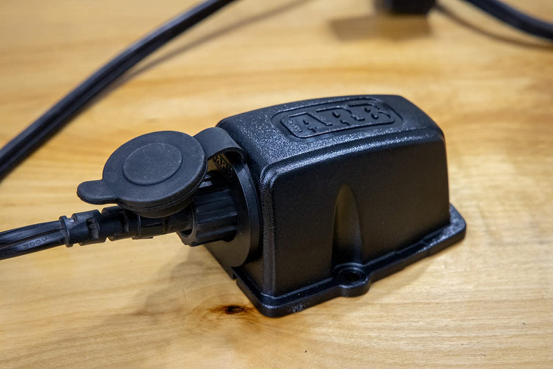 Threaded ARB 10900028 Socket/Surface Mount Outlet