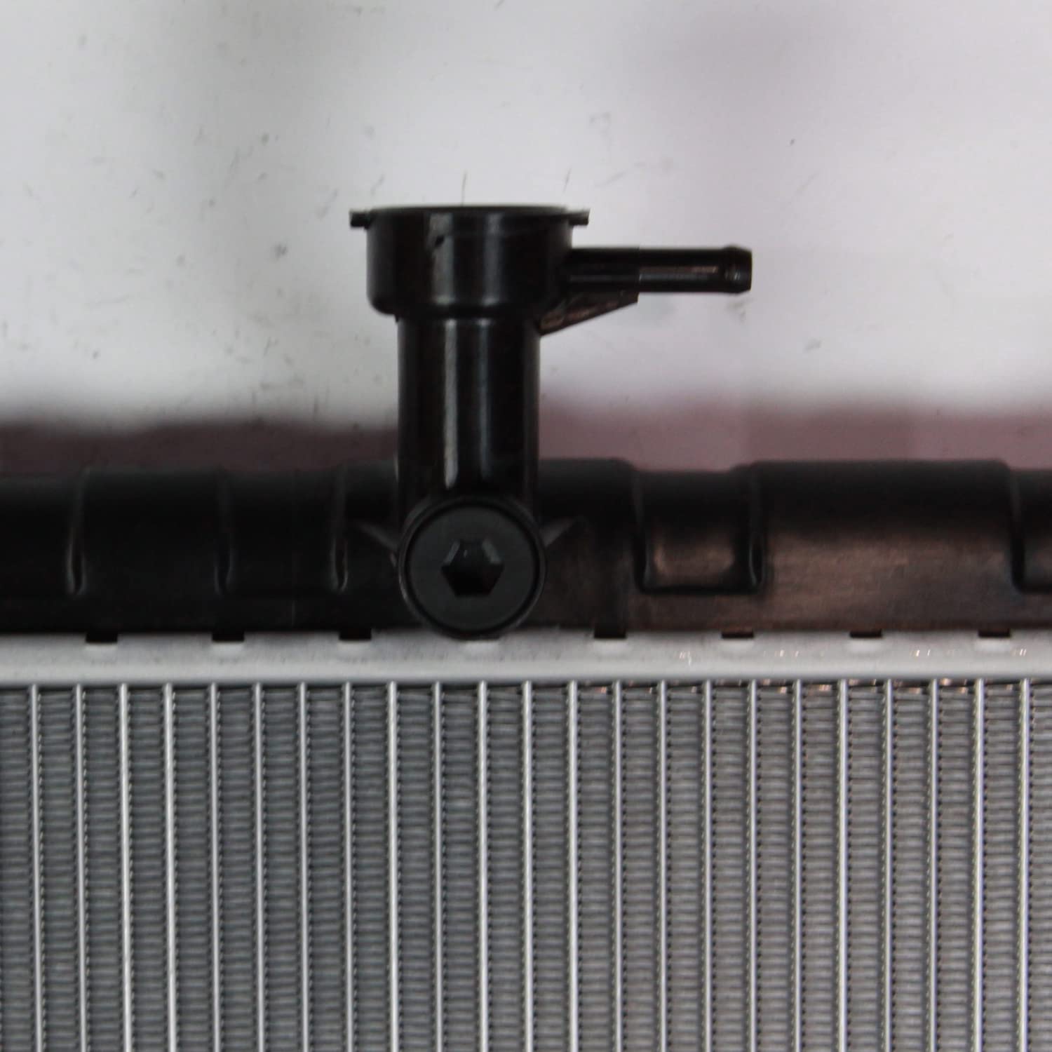 Replacement TYC 2820 Radiator for Kia