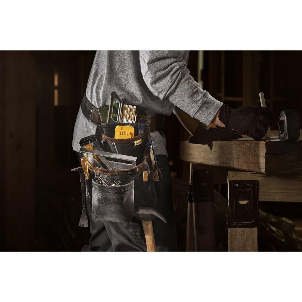 Leather DEWALT Pouch W/Belt